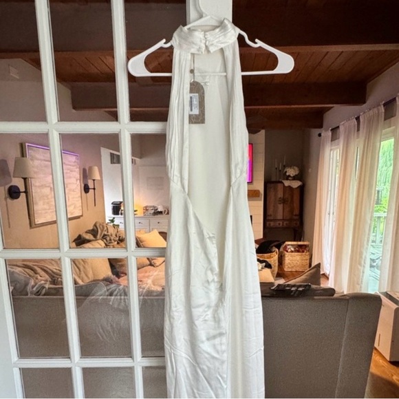 Meshki White Halter Gown - Picture 2 of 2